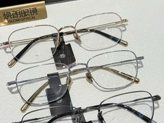 -MUJOSH木九十眼镜(月星环球港B1店)