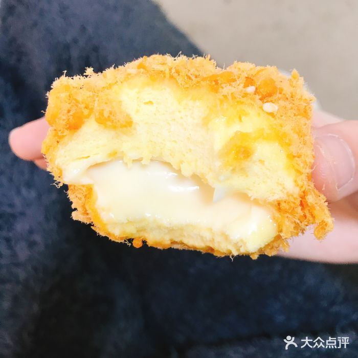 鲍师傅糕点(国金街店)蟹黄肉松小贝图片 - 第5张