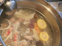 -三个椰子·现砍椰子鸡(金源CBD店)