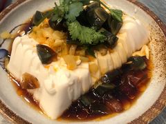 -侬佳蒸菜馆(听潮店)