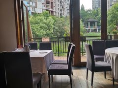 露天位-黔蘑菇四季餐厅(观山湖店)