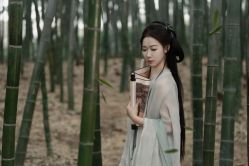 -苏州窝边小草摄影·汉服妆造跟拍(拙政园店)