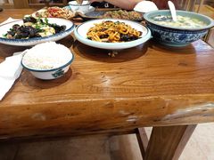 -东来菜馆•手抓海鲜家常菜•海鲜锅贴(鸽子窝店)