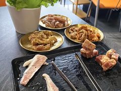 -允辛家·自助泥炉烤肉(九亭店)
