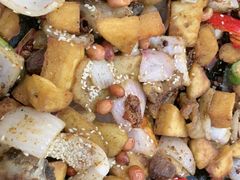 -老钟家烤羊排·敦伊阁清真餐厅胡羊焖饼