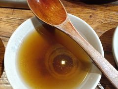 -老牌坊云南鱼豆花火锅(爱建店)