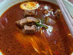 -亮亮面馆(经六路店)