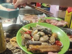 -新艺自助美食城(中山路店)