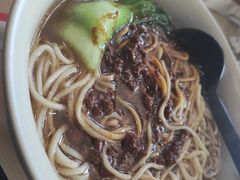 重庆摊摊面-李先生牛肉面大王(济泺路店)