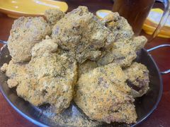 -BHC炸鸡(明洞总店)