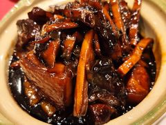 吉士红烧肉-老吉士酒家(天平路店)