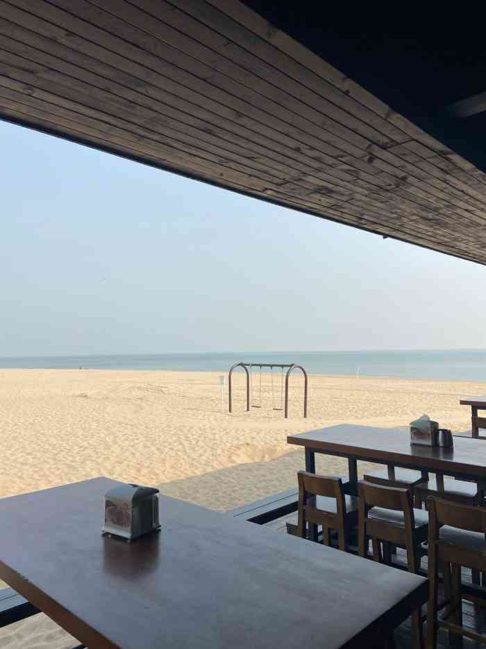 阿那亚海风酒吧 breeze bar-"离黄金海岸度假村很近的一家餐厅.