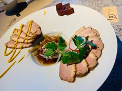 -穹六人间 people 6(岳阳路店)