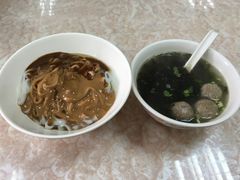 -华威达牛庄(黄埔大道西店)