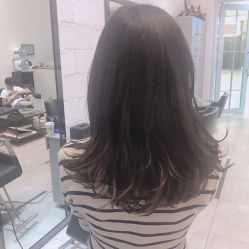 -SIX Hair Consultant