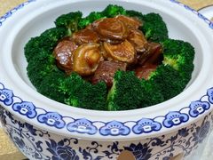 海派红烧肉-燕山大酒店-中餐厅