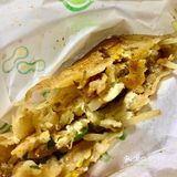 路边这家9r一个的四川豆芽鸡蛋煎饼太香了！