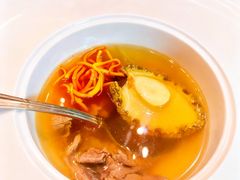 -龙虾酒吧扒房(宁波香格里拉店)