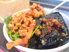 黑色经典臭豆腐-黑色经典臭豆腐·湖南特产(坡子街店)