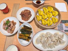 招牌三鲜饺子-天怡興·百年蒸饺(中心书城店)