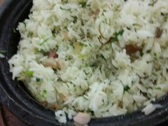 -侬佳蒸菜馆(听潮店)