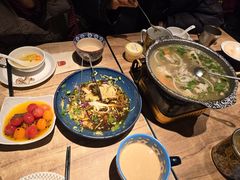-耶里夏丽·丝路新疆菜·清真食品(徐汇南丹东路臻选店)