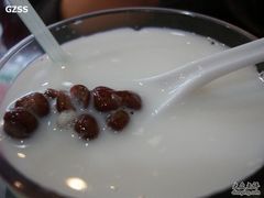 玫瑰甜品店&nbsp;红豆牛奶-玫瑰甜品(文明路店)