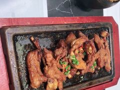 -红鼎豆捞·非遗鲍皇汤火锅(宝丰路店)