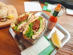 -Catch Bagel(芳草地店)