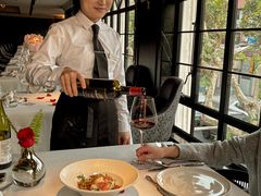 -弦月窗LUNETTE BY AMANDA(复兴路店)