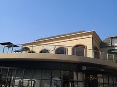 -王府井奥莱临潼小镇(临潼店)