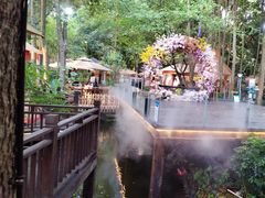 -二荆条·蜀鲜汇城市森林火锅