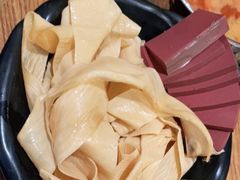 -呷哺呷哺(万达新世界店)