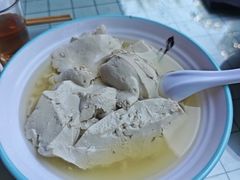 -土砂锅生态山庄·非遗砂锅雅鱼