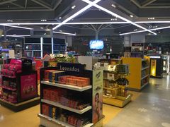 -日上免税店(三径路t3店)