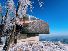 -中旅松花湖滑雪场