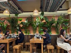 -云阿蛮云南生烫牛肉米线(奉贤路店)