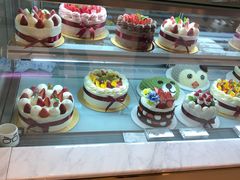 -花花卷卷·鲜食蛋糕(静安久光百货店)