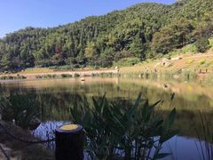 -梅岭月亮湾山体公园