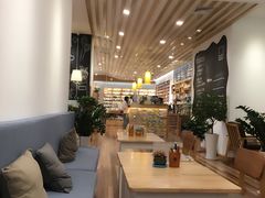 -猫的天空之城概念书店(印象城购物中心店)
