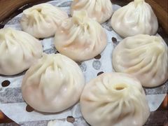 -莱莱小笼·乔艾