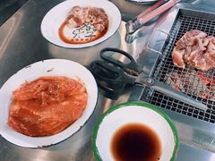 -马路牙子地桌烤肉(工体店)