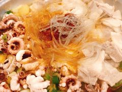 五花肉章鱼锅-蚂蚁家辣炒章鱼(海云台店)