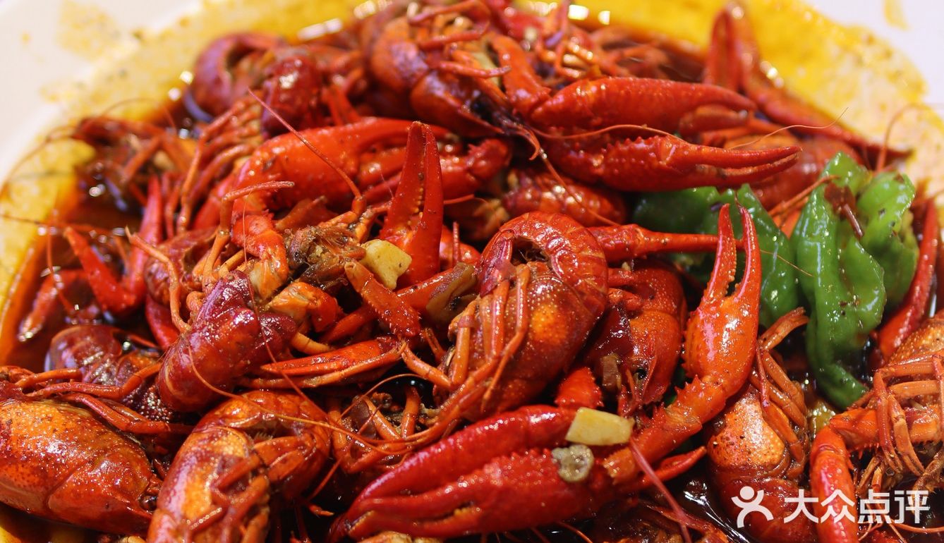 回味甘甜，夏天就是要吃冰镇小龙虾！