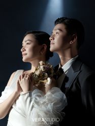 -至臻微拉婚纱摄影