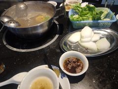 -牛一煲美食(江高店)