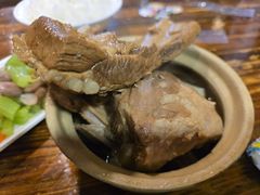 -万和春排骨砂锅米饭(湖北路店)