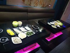 -唯爱KTV聚会餐厅(仙林东城汇店)