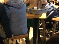 -星巴克臻选(莘庄仲盛店)