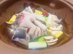 -鲜念蒸汽石锅鱼(红山6979店)